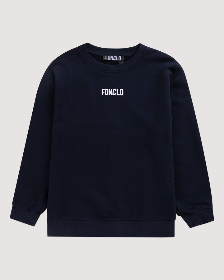 Black basic sweatshirt, with fonclo logo on the front, long sleeves, dropped shoulders, round neckline. Ribbed cuffs on the sleeves, hem, and neckline, soft material, overBeden.