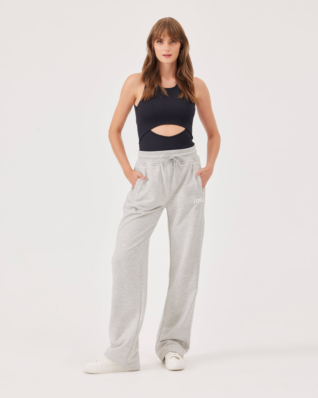 Grey, Flared Trousers, Side Pockets, Pants, Joggers, front fonclo logo, flared leg cut, wide leg, comfortable fit, Elastic waistband, Long, Regular fit, Regular waist. 