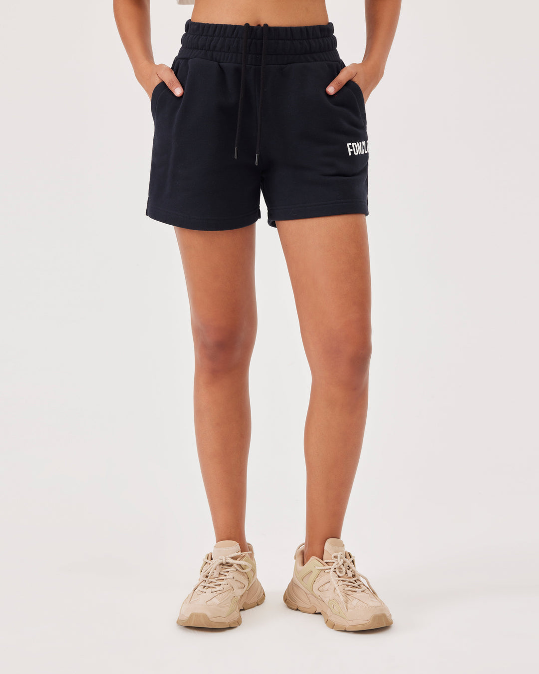 Black basic cotton shorts, sweat shorts, front logo, regular fit, high-waist.